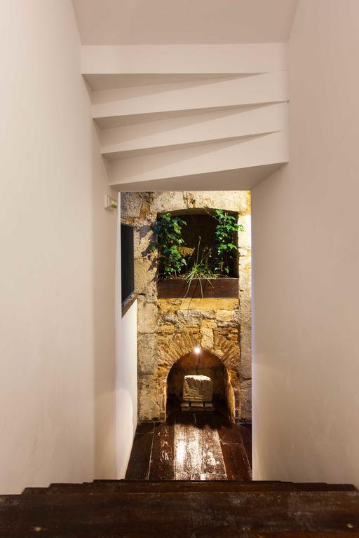 The Old Stables Chiado Apartments Lisbona Esterno foto